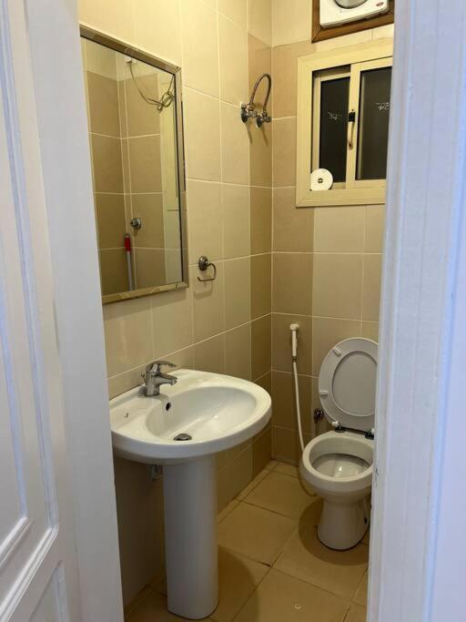 Rawda 2 Bed-room - Self Serviced In Apartment *